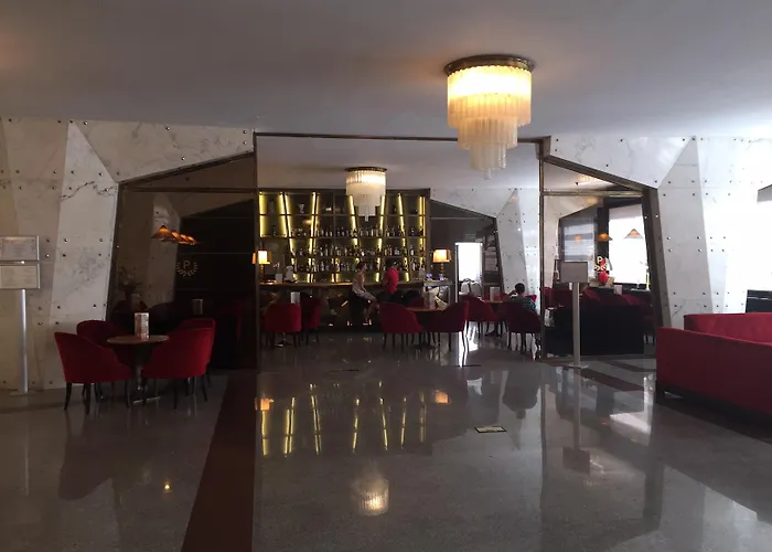 Hotel Fh55 Grand Palatino 4*
