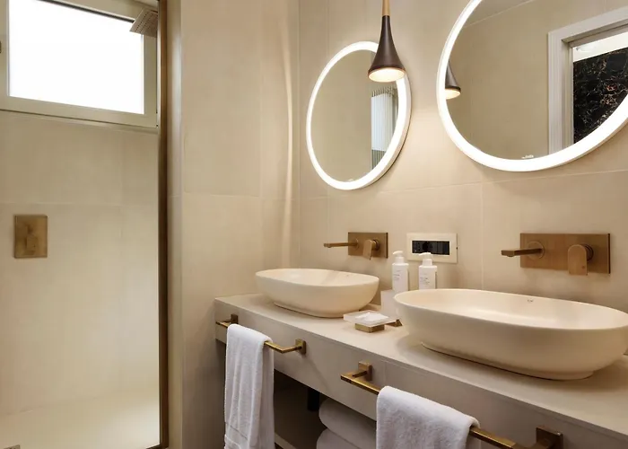 Fh55 Grand Palatino Hotel 4*