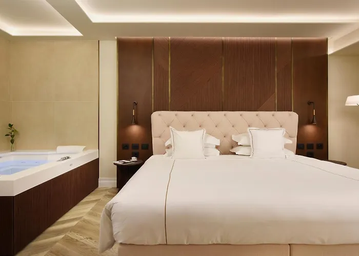 Fh55 Grand Palatino Hotel 4*