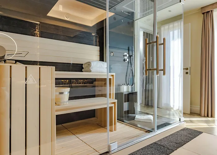 Fh55 Grand Palatino Hotel 4*