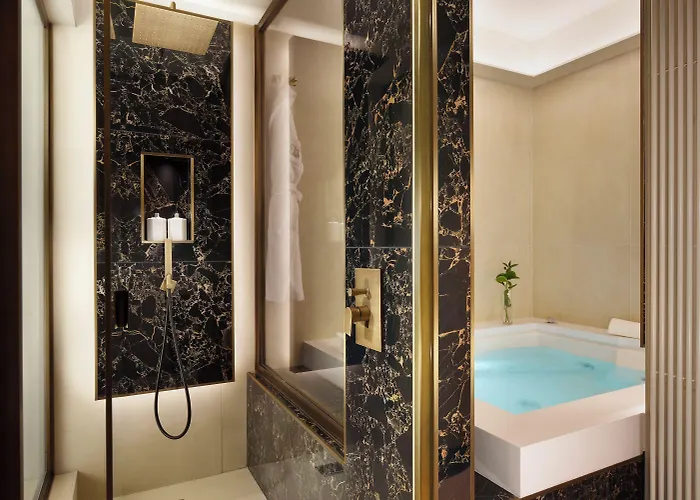 Hotel Fh55 Grand Palatino 4*